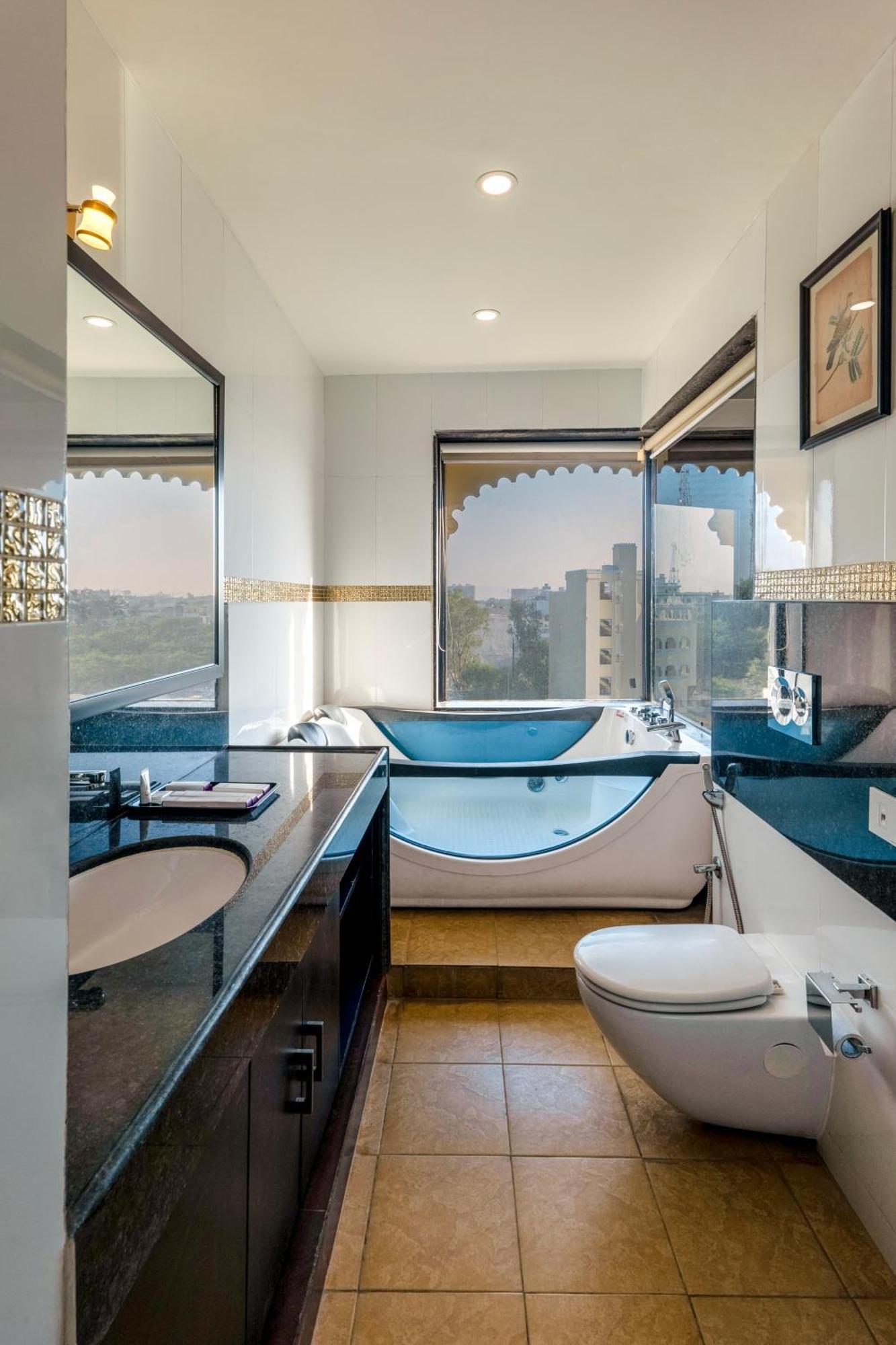 Hotel Sterling Balicha Udajpur Exteriér fotografie