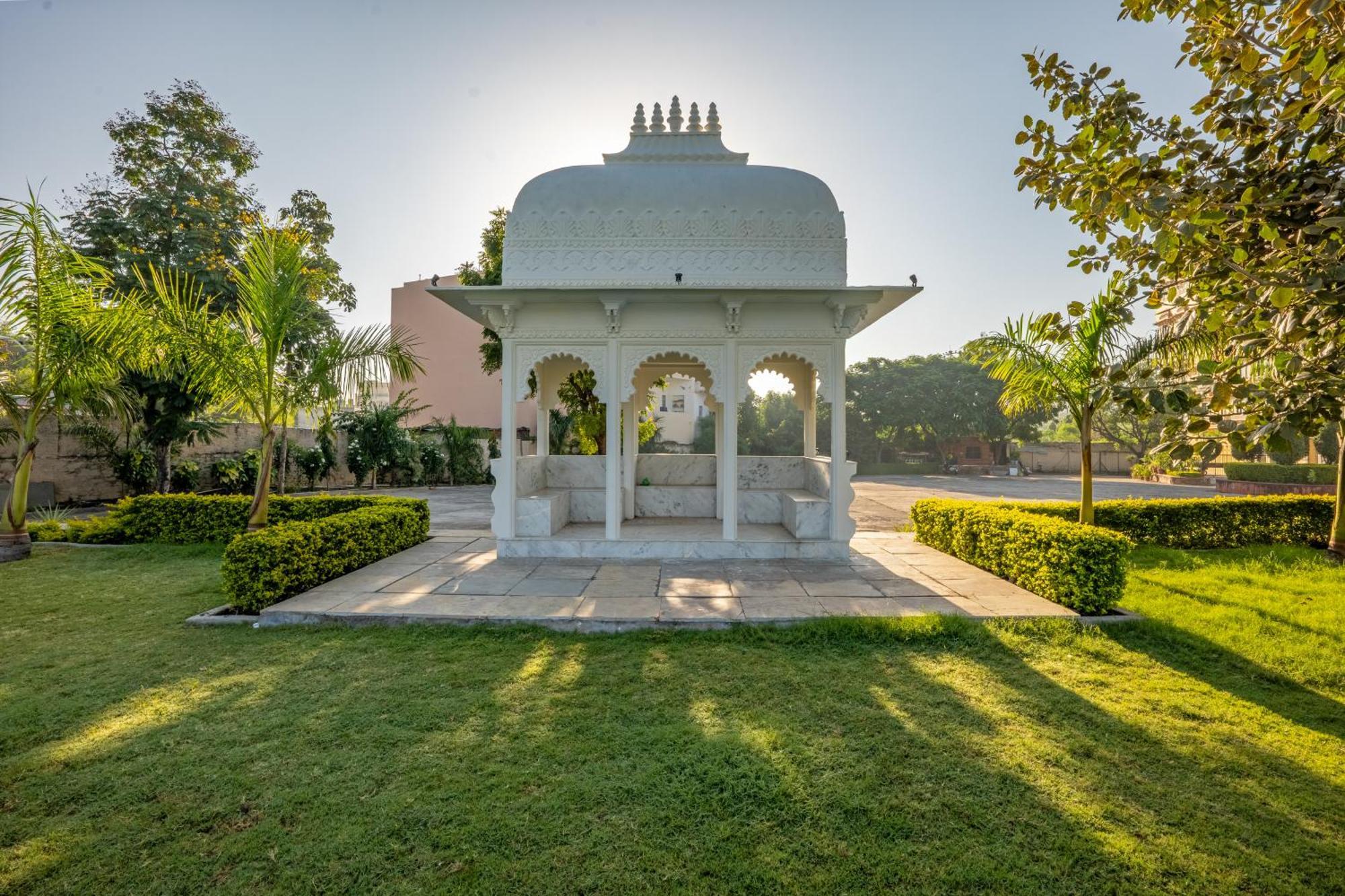 Hotel Sterling Balicha Udajpur Exteriér fotografie