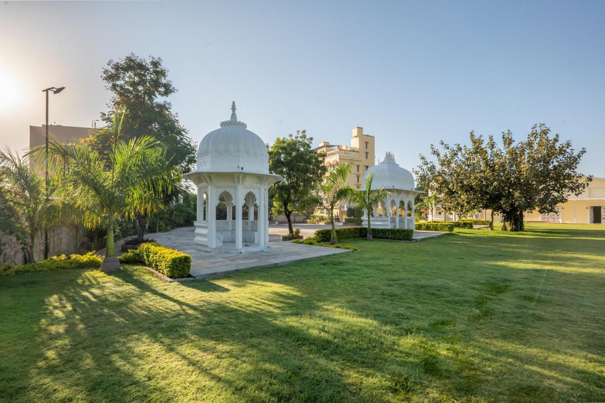 Hotel Sterling Balicha Udajpur Exteriér fotografie